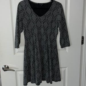 gray pattern midi, half sleeve party dress.